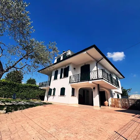 Appartamento Mansardato Con Vista Lago Peschiera del Garda Exterior photo